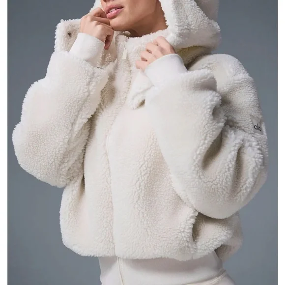 Alo Foxy Sherpa Jacket White XS - Picture 6 of 12